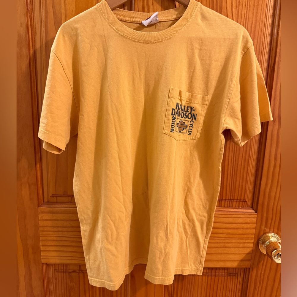 Vintage Harley Davidson tee in yellow